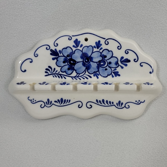 Delfts Blue Hand Painted Ceramic Spoon Holder - Picture 12 of 12